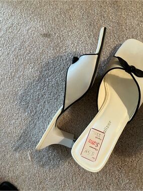Naturalizer White and Black Bow-Trim Heeled Sandals